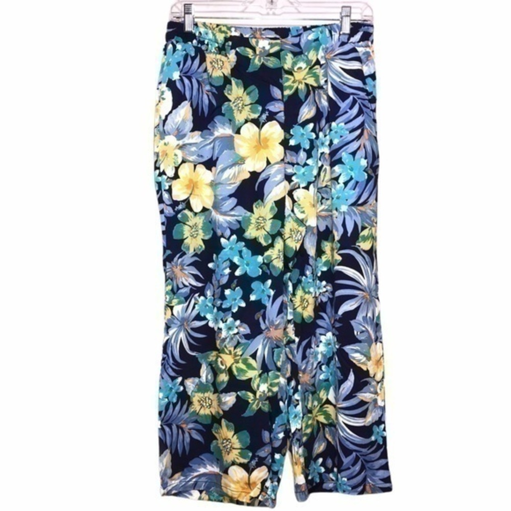 Jessica London Tropical Print Capris - Size 12W